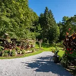 Schwarzwaldhaus Wolftal - Historisches Jagdanwesen, Park Und Wildbach Im Schwarzwald