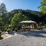 Schwarzwaldhaus Wolftal - Historisches Jagdanwesen, Park Und Wildbach Im Schwarzwald