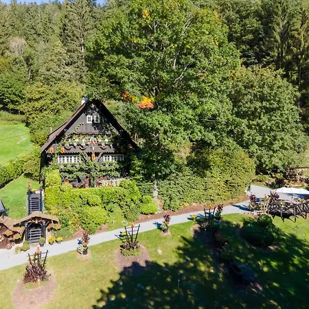 Schwarzwaldhaus Wolftal - Historisches Jagdanwesen, Park Und Wildbach Im Schwarzwald Holiday home