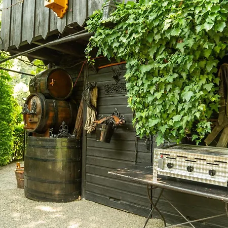 Casa vacanze Schwarzwaldhaus Wolftal - Historisches Jagdanwesen, Park Und Wildbach Im Schwarzwald *